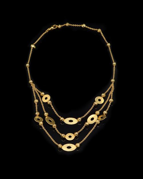 A BVLGARI GOLD NECKLACE