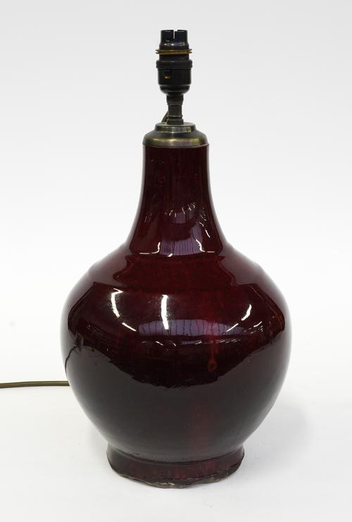 A CHINESE FLAMBÉ GLAZED SANG DE BOEUF STONEWARE VASE TABLE LAMP