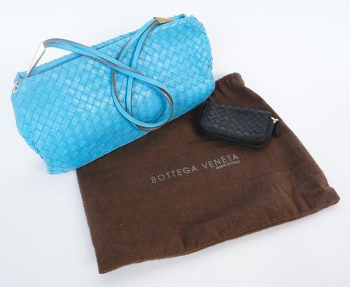 BOTTEGA VENETA: A BLUE LEATHER WOVEN HANDBAG AND BLACK PURSE (2)