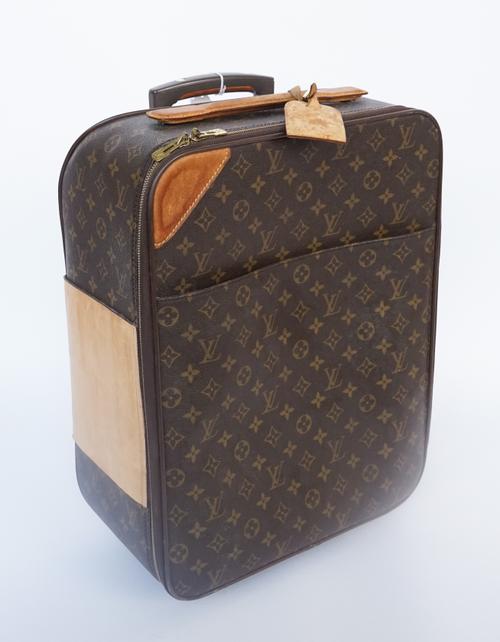 LOUIS VUITTON: A MONOGRAM CANVAS PEGASE TROLLEY SUITCASE