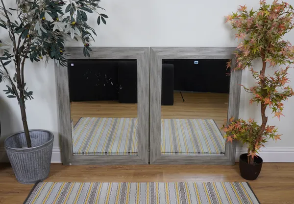 A GROUP OF FIVE MODERN RECTANGULAR WALL MIRRORS (5)