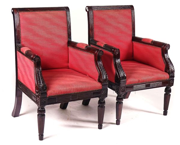 A PAIR OF SQUARE BACK EASY ARMCHAIRS (2)