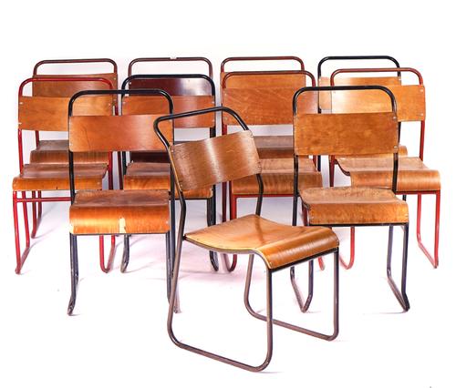 A SET OF ELEVEN MID-20TH CENTURY STACKING CHAIRS (11)