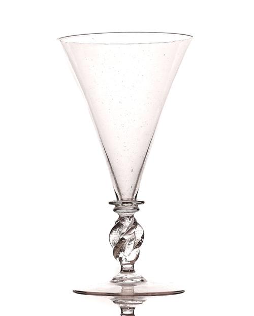 A FACON DE VENISE WINE GLASS