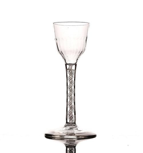 AN OPAQUE TWIST WINE GLASS