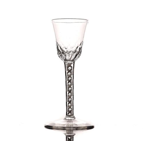 AN OPAQUE TWIST WINE GLASS