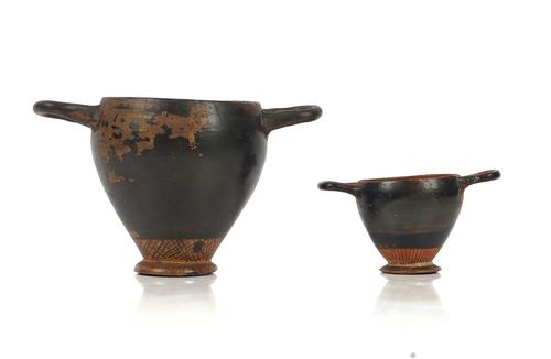 AN ATTIC STYLE BLACK GLAZED SKYPHOS