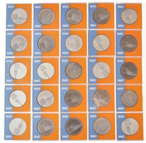 TWENTY-FIVE GERMAN COMMEMORATIVE MEDALLIONS (25)