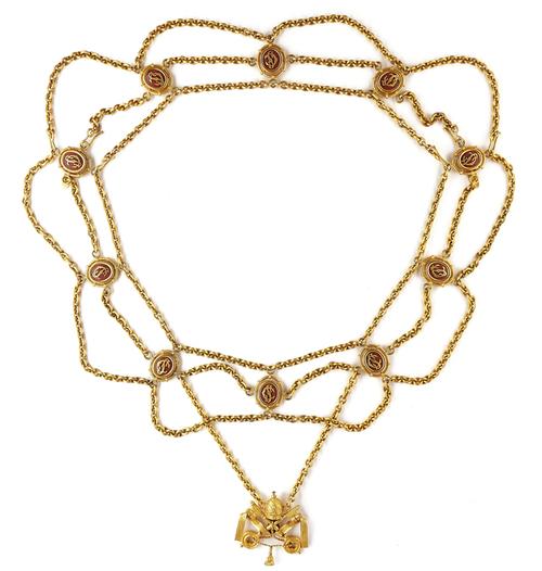 A PAPAL GILT METAL CEREMONIAL COLLAR WITH PENDANT BADGE AND A POPE PIUS XI ENAMELED BADGE (2)
