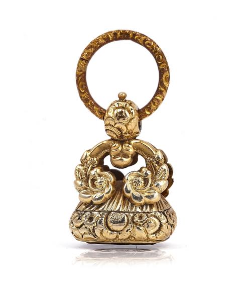 A VICTORIAN FOIL BACKED ROCK CRYSTAL PENDANT FOB SEAL AND A GILT METAL LONG GUARD CHAIN (2)