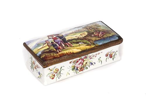 A BIRMINGHAM OR SOUTH STAFFORDSHIRE ENAMEL TOBACCO BOX