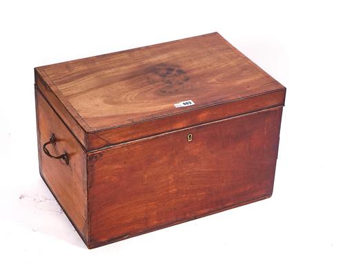 A GEORGE III CROSS BANDED MAHOGANY RECTANGULAR LIFT TOP BOX