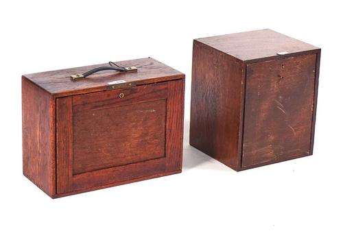 A 20TH CENTURY OAK ENGINEER’S BOX (2)