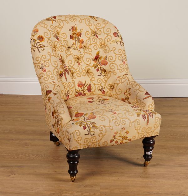 GEORGE SMITH; A FLORAL PATTEREND UPHOLSTERED BUTTON BACK ARMCHAIR