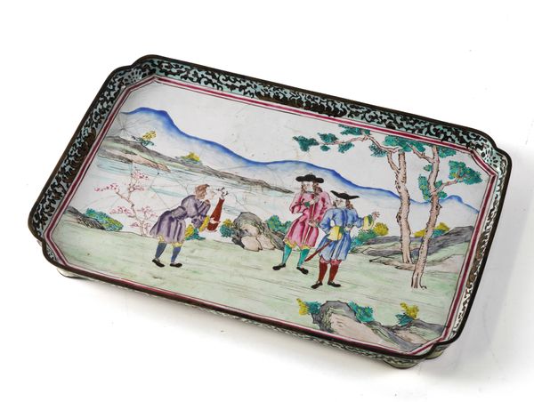 A CHINESE CANTON ENAMEL 'EUROPEAN SUBJECT' TRAY