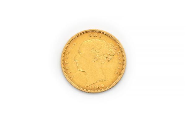 A VICTORIA YOUNG HEAD SHIELD BACK HALF SOVEREIGN 1885