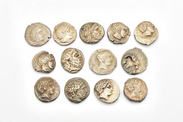 ANCIENT GREEK AND BACTRIAN COINS IN SILVER (13)