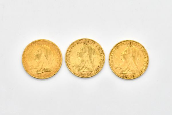 THREE VICTORIA OLD HEAD SOVEREIGNS (3)