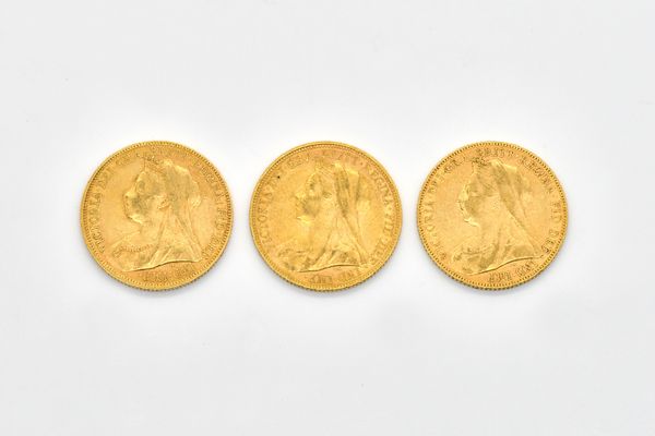 THREE VICTORIA OLD HEAD SOVEREIGNS (3)