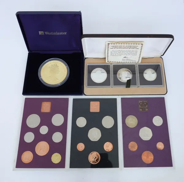 A QUANTITY OF BRITISH AND FOREIGN COMMEMORATIVE AND PROOF COINAGE