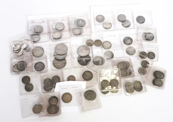 A COLLECTION OF SOUTH AFRICAN SILVER COINS (104)