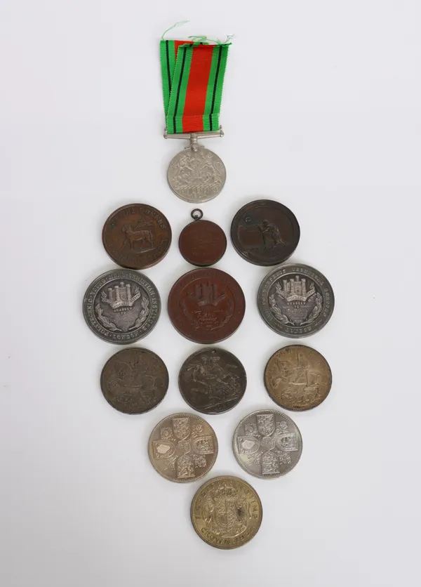 A SMALL GROUP OF COINS, MEDALLIONS AND A MEDAL (13)