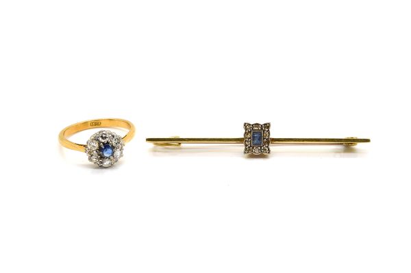 A SAPPHIRE AND DIAMOND CLUSTER RING AND A BAR BROOCH (2)