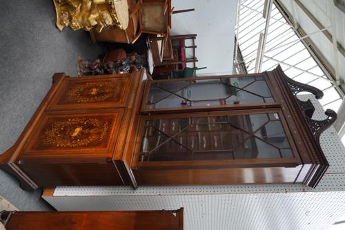 EDWARDS & ROBERTS; A LATE 19TH CENTURY SATINWOOD BANDED MARQUETRY INLAID MAHOGANY BOOKCASE CABINET