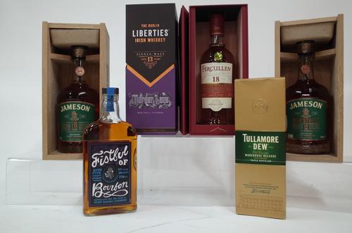 6 MIXED BOTTLES OF WHISKEY/WHISKY