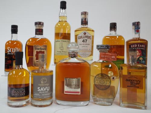 11 MIXED BOTTLES OF WHISKEY/WHISKY