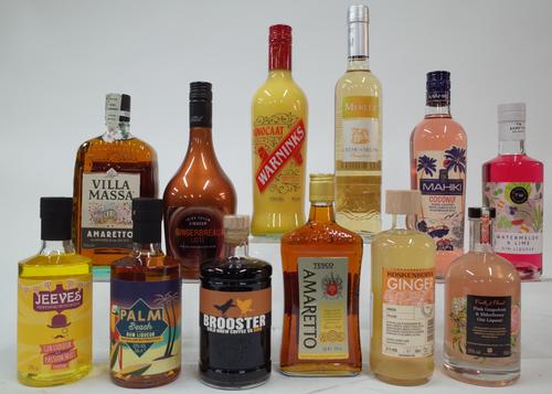 12 MIXED BOTTLES OF LIQUEURS
