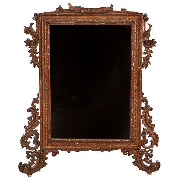 A 19TH CENTURY ITALIAN GILT FRAMED MIRROR