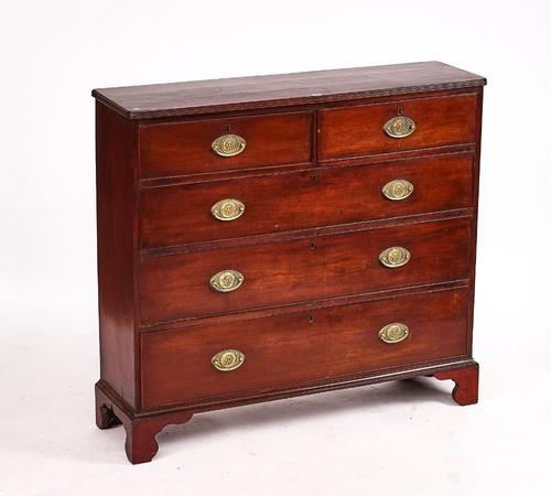 A GEORGE III MAHOGANY CHEST