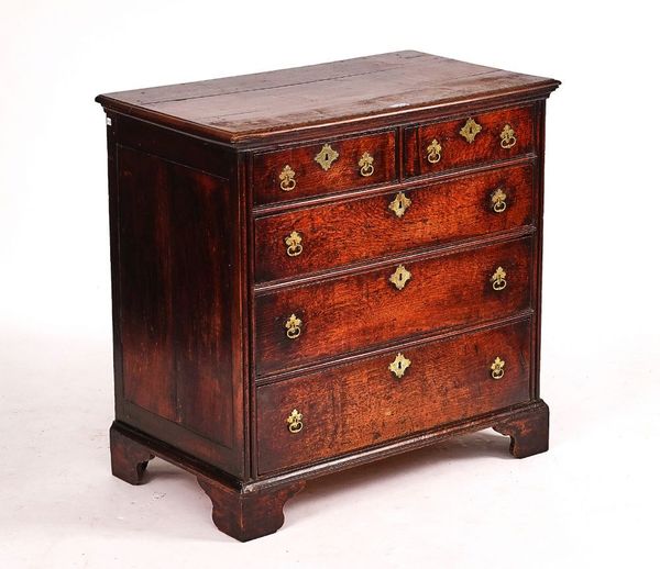 A MID 18TH CENTURY OAK CHEST