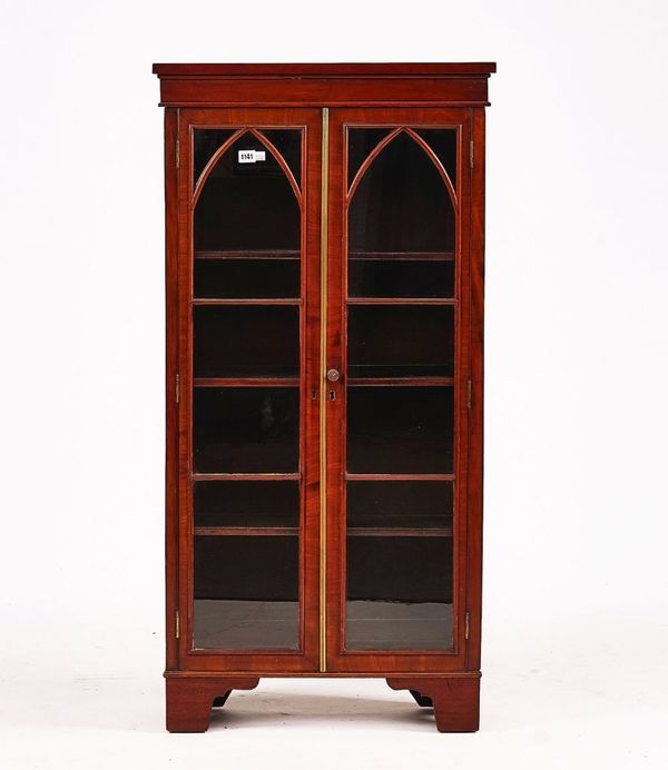 A SMALL 19TH CENTURY AND LATER MAHOGANY DISPLAY CABINET