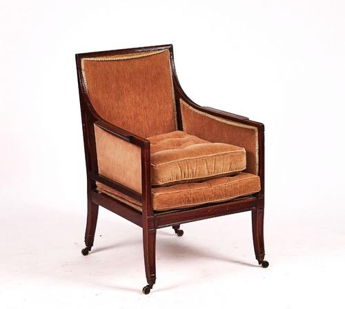 A 19TH CENTURY MAHOGANY LIBRARY BERGERE