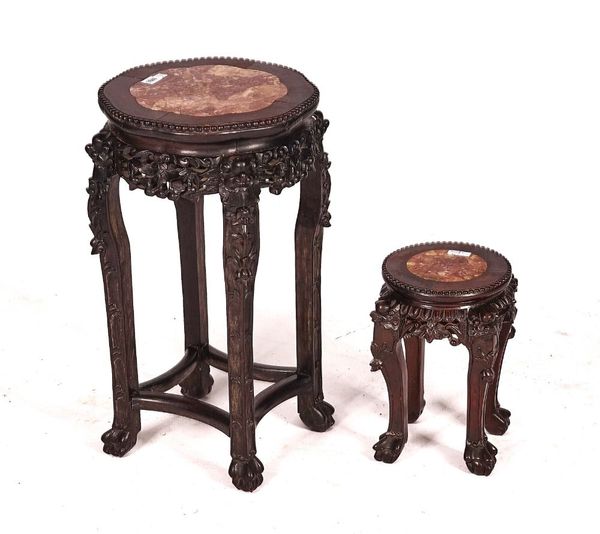 A 19TH CENTURY CHINESE CARVED HARDWOOD JARDINERE STAND WITH MARBLE INSET TOP  40CM DIAMETER; 62CM HIGH