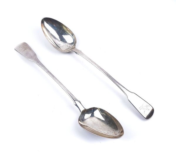 A PAIR OF GEORGE III SILVER FIDDLE PATTERN STUFFING SPOONS (2)