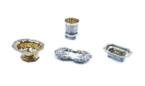 A GROUP OF FOUR MOSTLY RUSSIAN ITEMS (4)