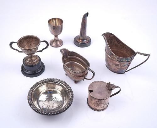 TWO SILVER CREAM JUGS AND FOUR FURTHER ITEMS (6)