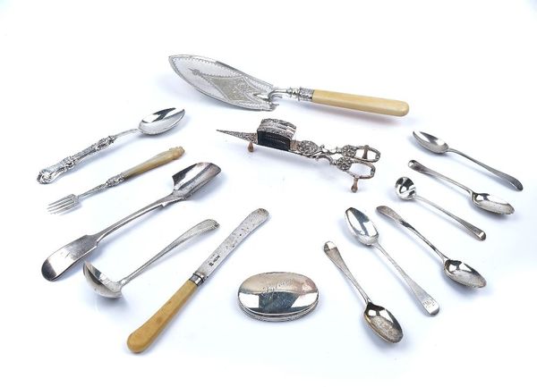 A GROUP OF SILVER AND PLATED TABLE FLATWARE (qty)