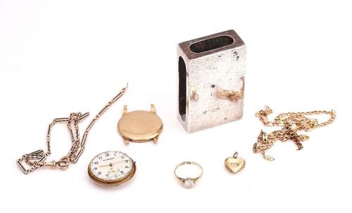 TWO GOLD CHAINS AND FIVE FURTHER ITEMS (7)