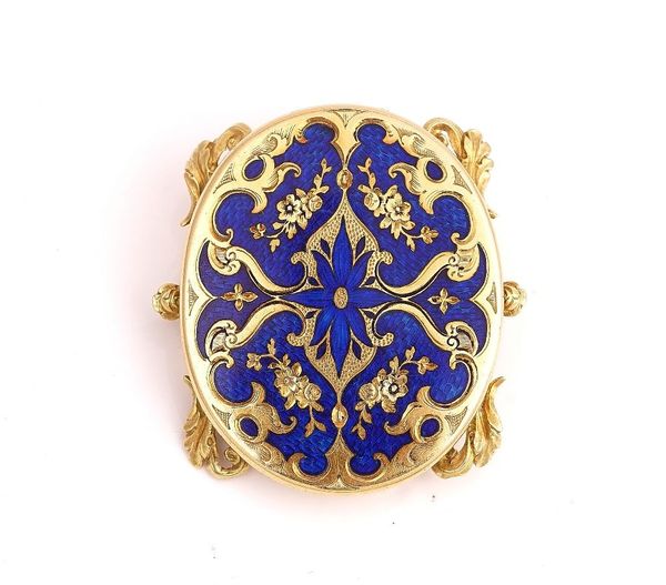 A VICTORIAN GOLD AND ENAMELED BROOCH