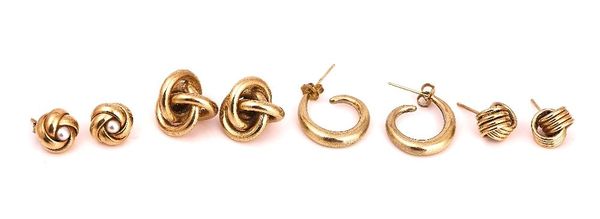 FOUR PAIRS OF GOLD EARRINGS (4)