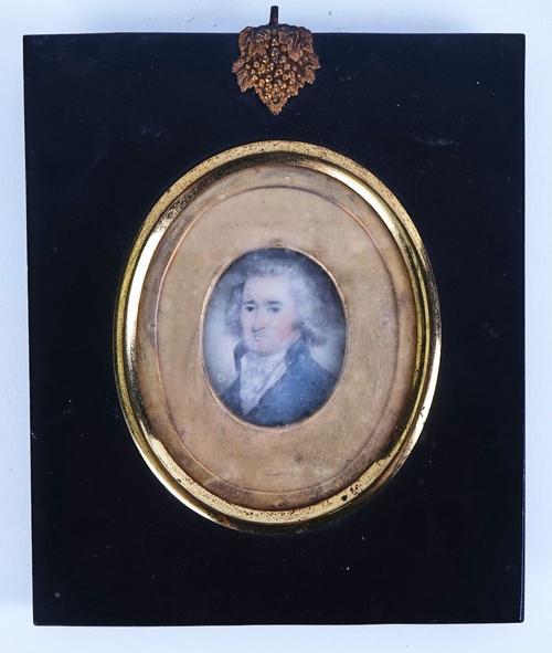 A PORTRAIT MINIATURE OF A GENTLEMAN