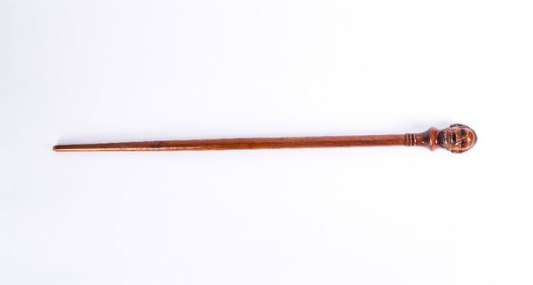 A NOVELTY SILVERED METAL 'MR.PUNCH' MOUNTED WALKING CANE (2)