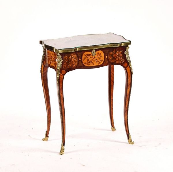 A LATE 19TH CENTURY GERMAN GILT-METAL MOUNTED MARQUETRY INLAID KINGWOOD, ROSEWOOD AND SATINWOOD OCCASIONAL TABLE