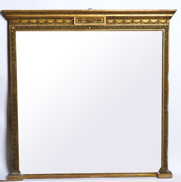 AN EARLY 20TH CENTURY GILT FRAMED OVERMANTEL MIRROR