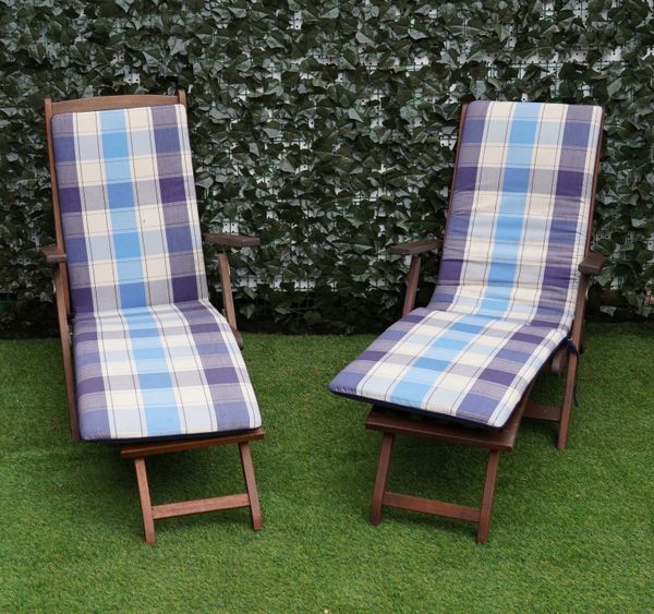 A PAIR OF HARDWOOD STEAMER CHAIRS (2)