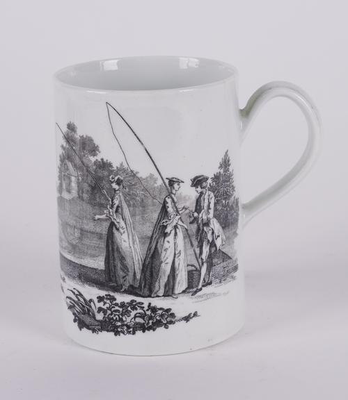 A WORCESTER MUG